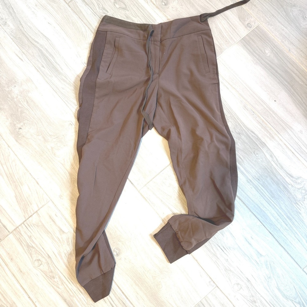YAYA Womens Joggers In Brown Slant Pockets Tie Clasp Closure Size 38 Athleisure